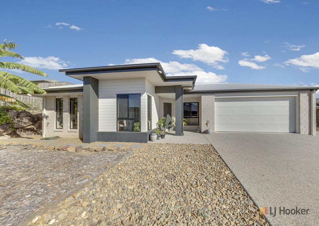 10 BUCHANEN ST, BOYNE ISLAND, QLD 4680