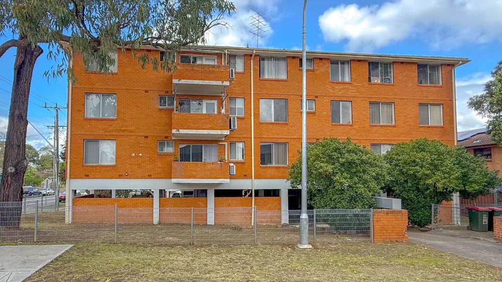 3/2 Bridge St, Cabramatta, NSW 2166