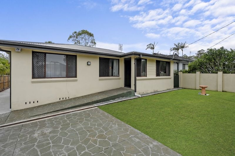25 Inderan Ave, Lake Haven, NSW 2263