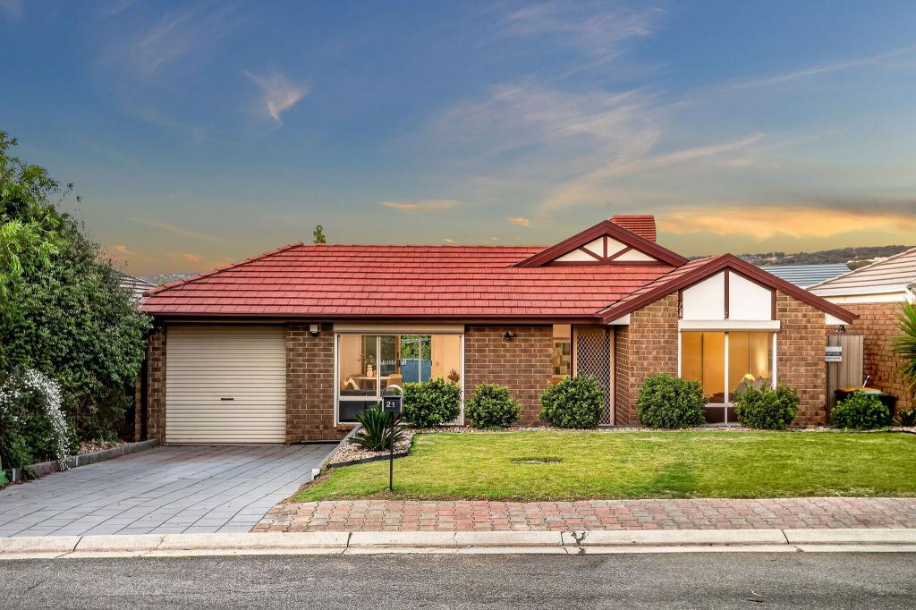 21 Excelsior Gr, Woodcroft, SA 5162
