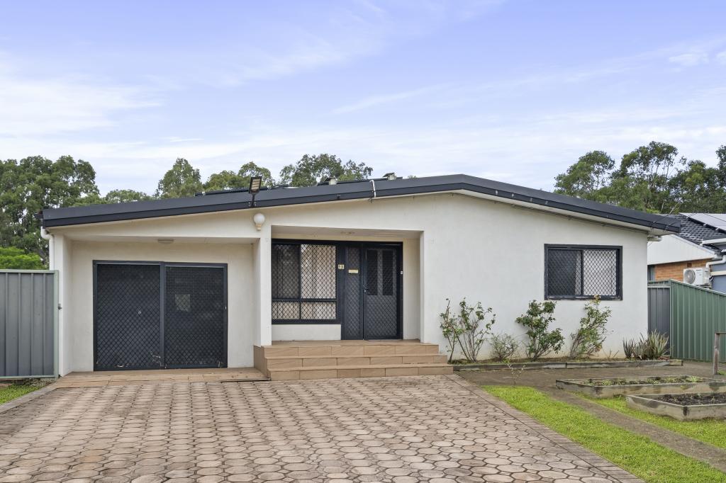 98 Willan Dr, Cartwright, NSW 2168