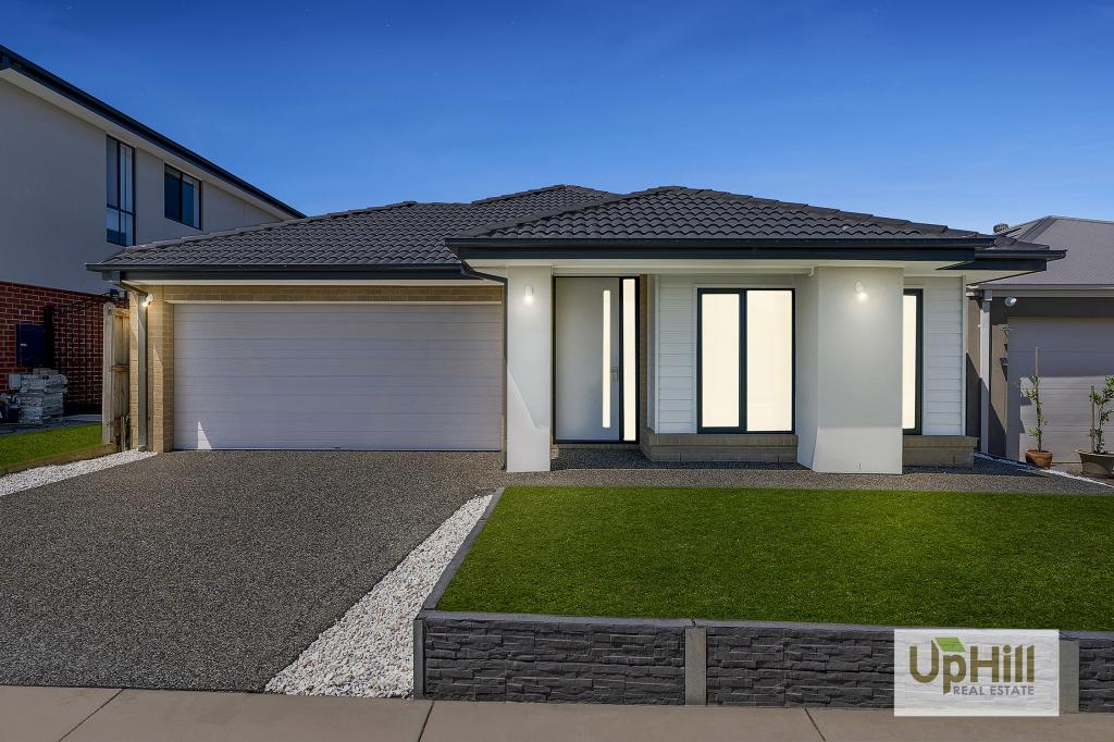 31 Vielo Cct, Clyde North, VIC 3978