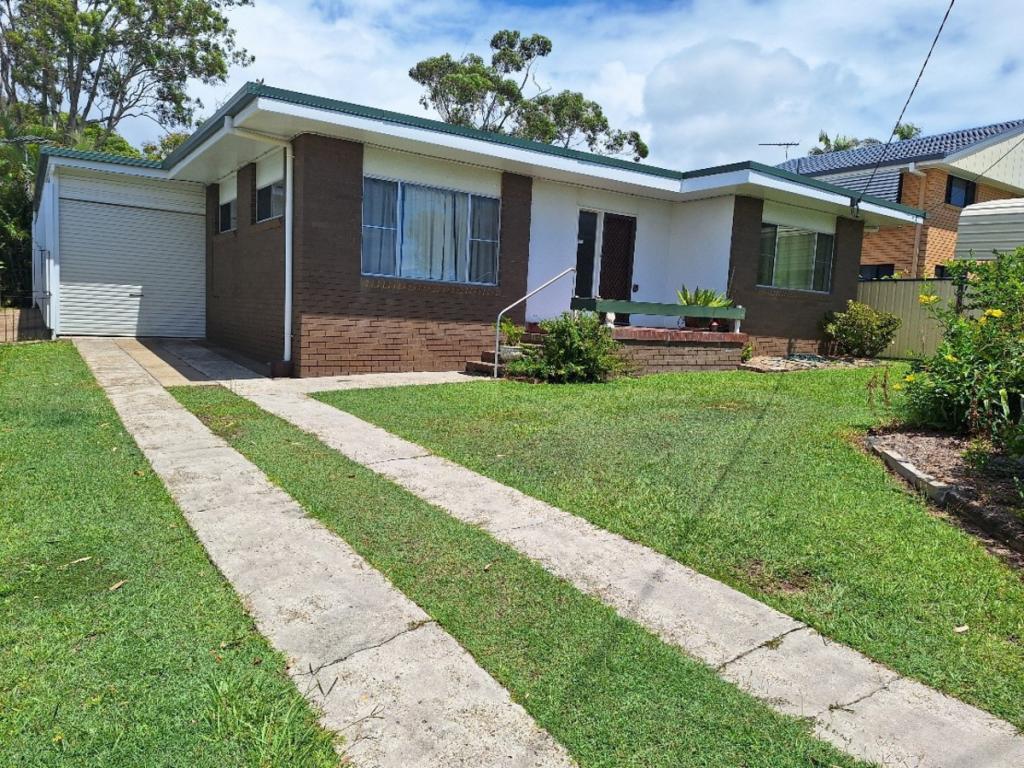 48 Kalimna Dr, Clontarf, QLD 4019