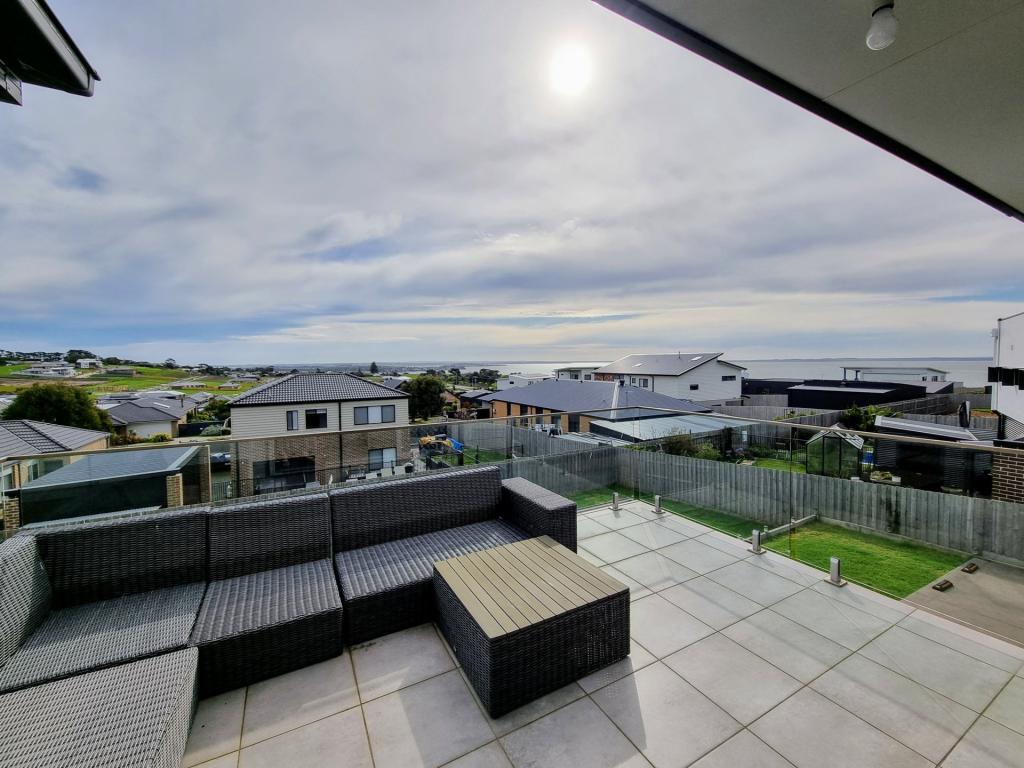 20 Potters Hill Rd, San Remo, VIC 3925