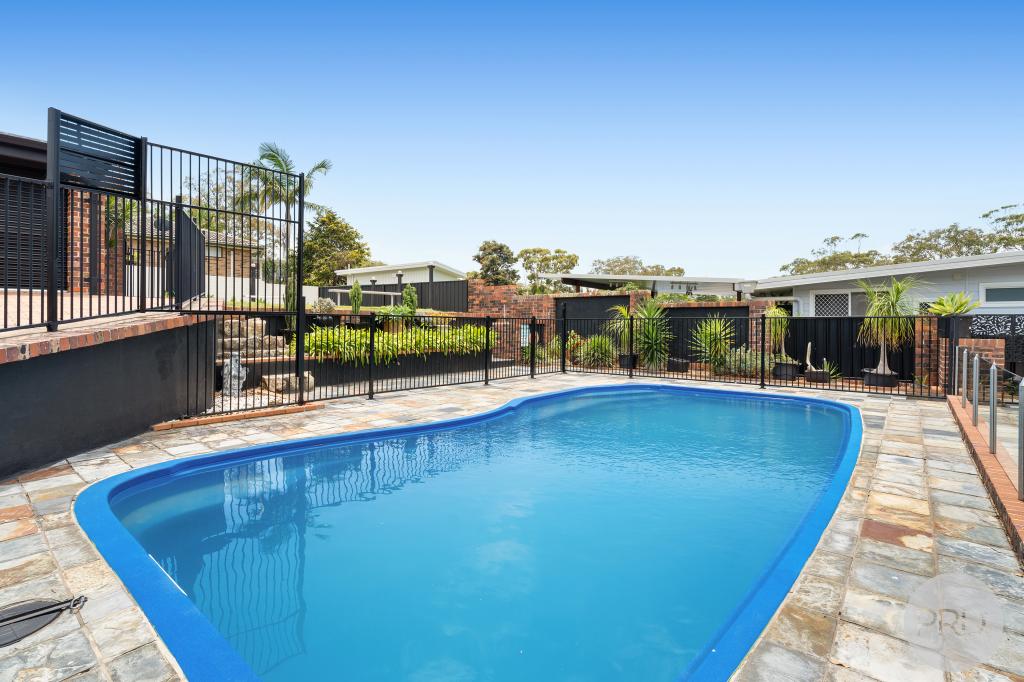 25 GIBBERS DR, LEMON TREE PASSAGE, NSW 2319