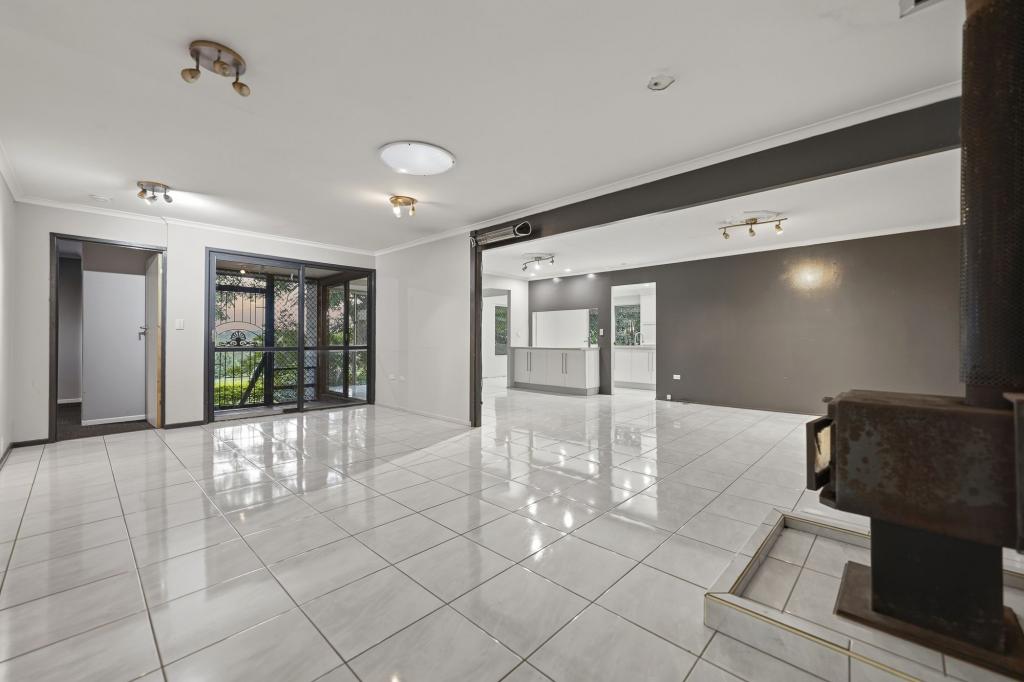 1155 Landsborough Maleny Rd, Maleny, QLD 4552