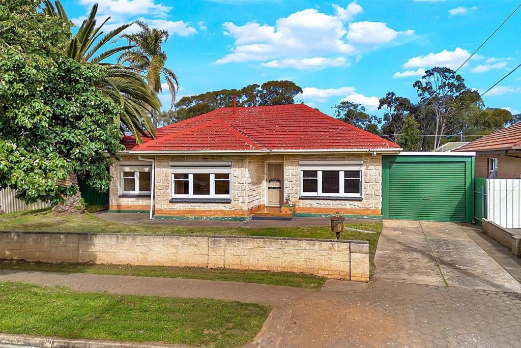 24 Devon Dr, Salisbury, SA 5108