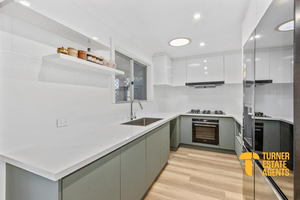 25 Wandarra Cl, Karawara, WA 6152