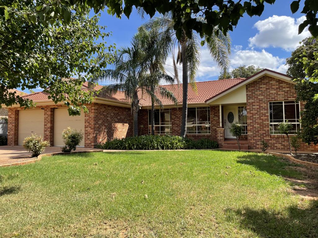 32 Mcmahon St, Griffith, NSW 2680