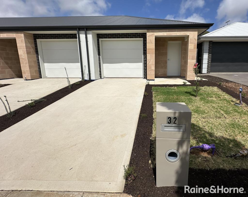 32 Boardwalk Dr, Paralowie, SA 5108