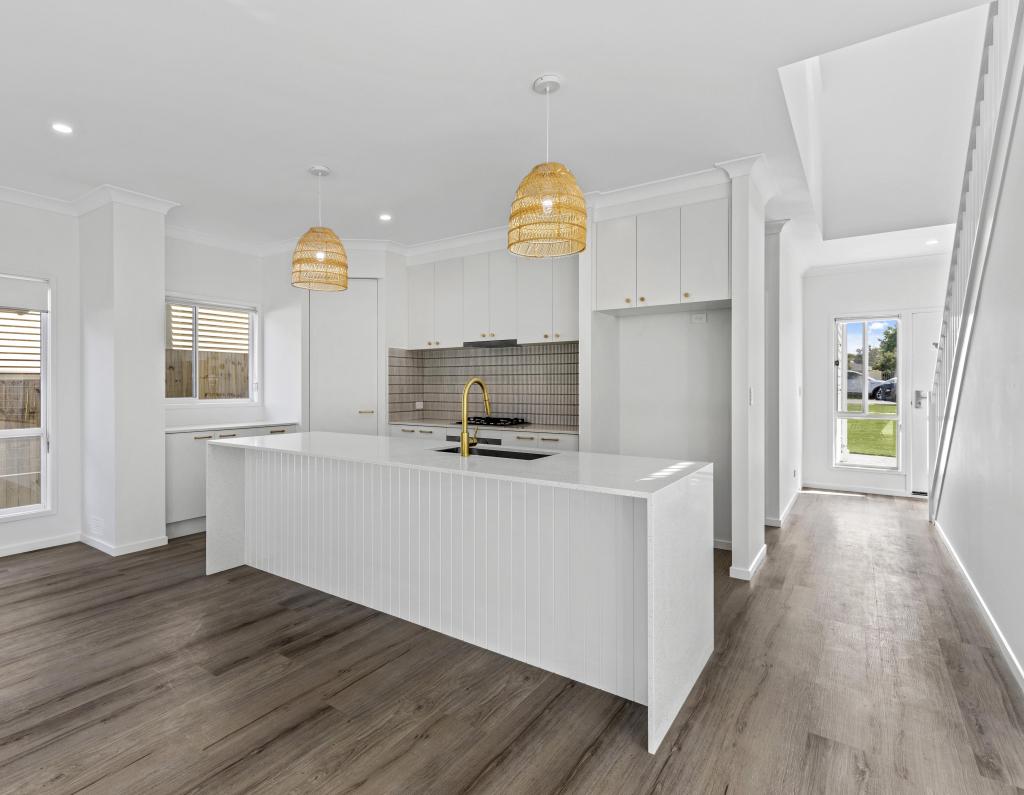 Contact Agent For Address, Upper Mount Gravatt, QLD 4122