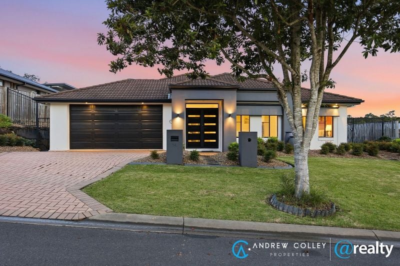 14 Gerard St, Pacific Pines, QLD 4211