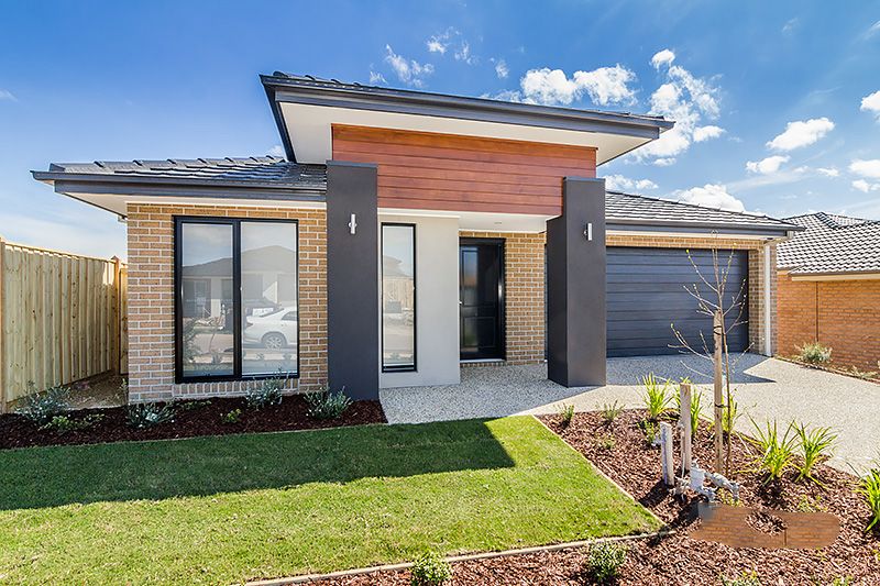 19 Noorat Pl, Cranbourne North, VIC 3977