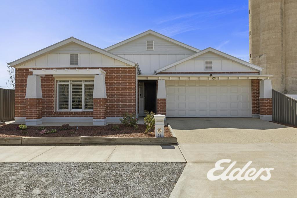32 Sharp St, Yarrawonga, VIC 3730