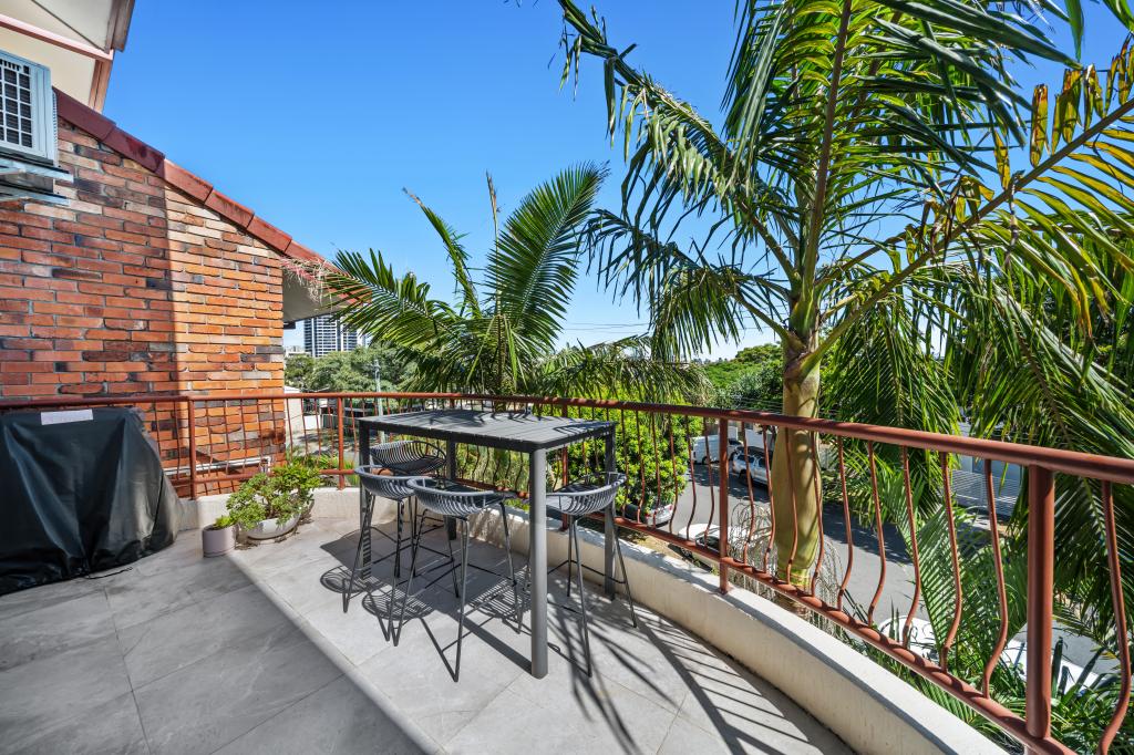 8/268 Stanhill Dr, Chevron Island, QLD 4217
