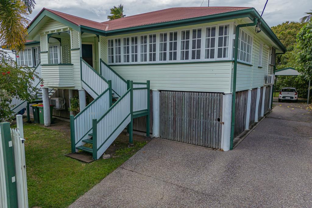 4 Soule St, Hermit Park, QLD 4812