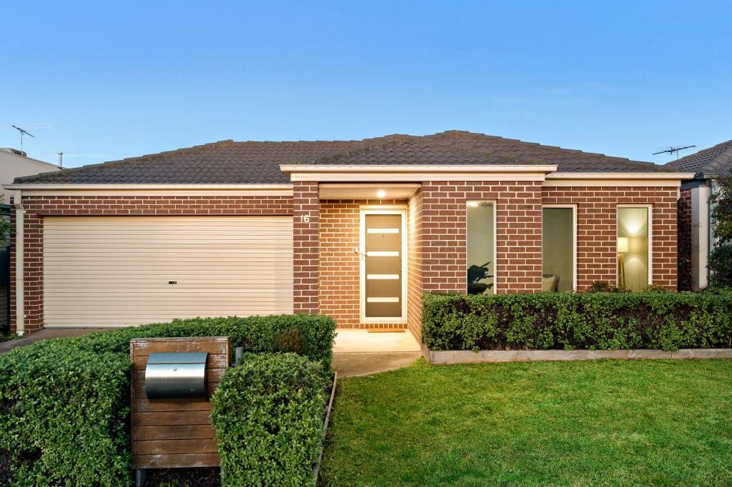 16 Fresh View Dr, Tarneit, VIC 3029