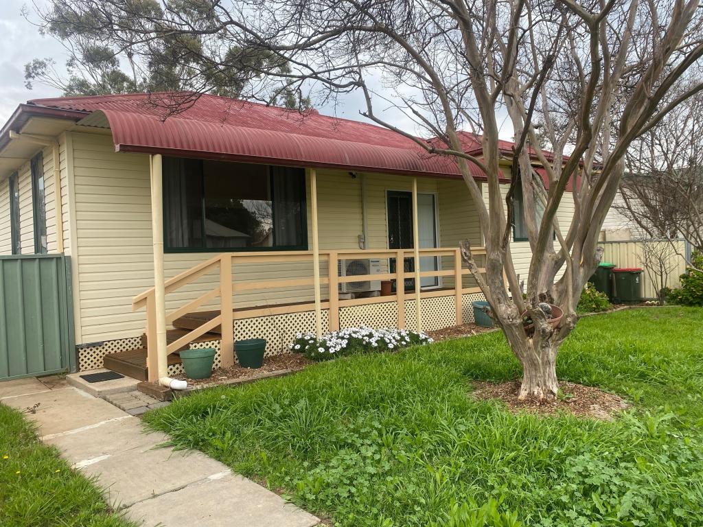 11 Glasson St, Wellington, NSW 2820