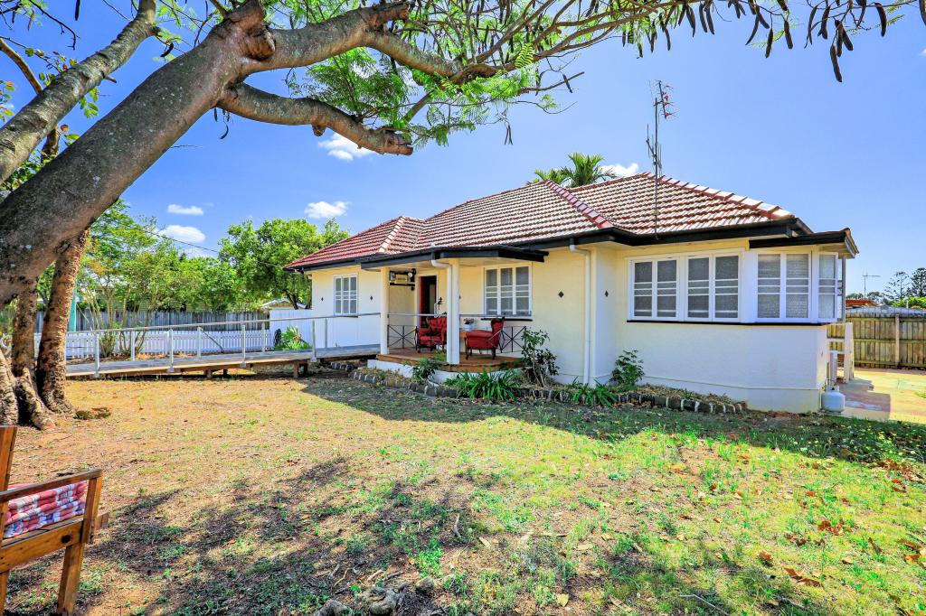 84 Branyan St, Svensson Heights, QLD 4670