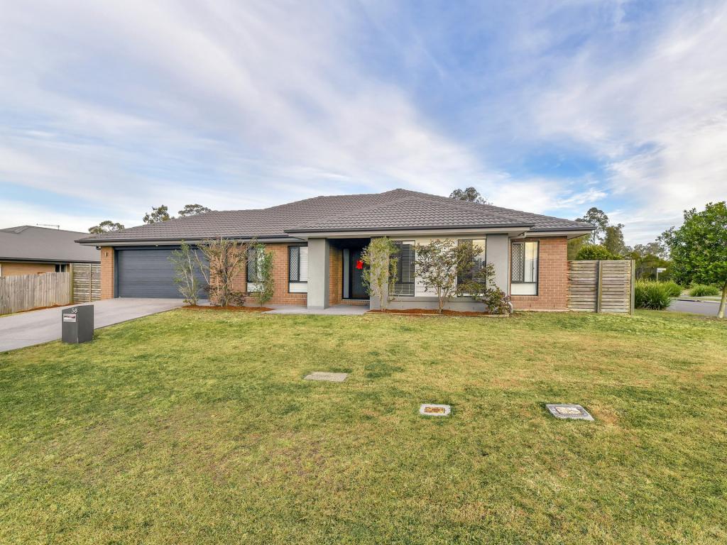 38 WALKER CCT, FLAGSTONE, QLD 4280