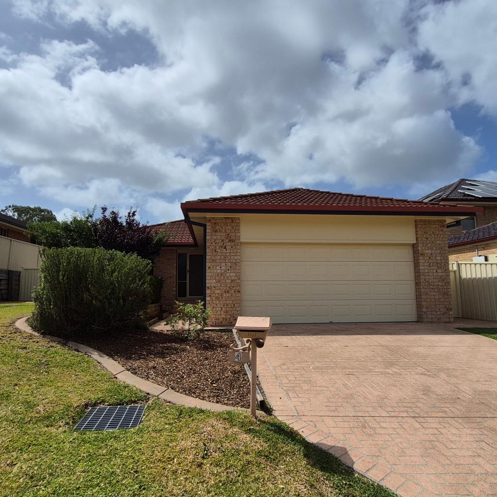 4 MCPHERSON PL, RAYMOND TERRACE, NSW 2324