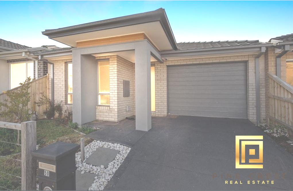 50 Clover Dr, Rockbank, VIC 3335