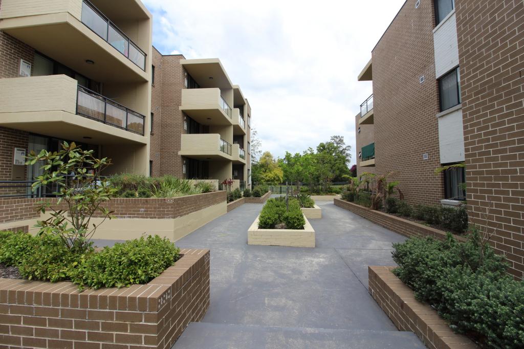 30/47-53 Lydbrook St, Westmead, NSW 2145