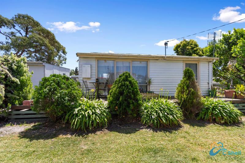 6 Charlies St, Loch Sport, VIC 3851