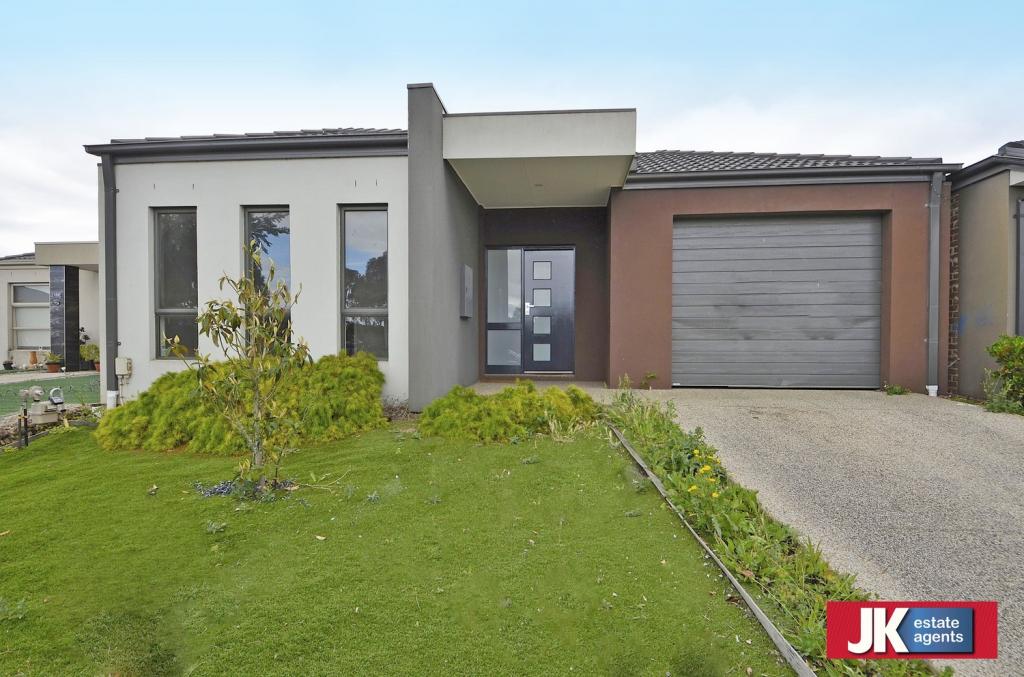 152 HUMMINGBIRD BVD, TARNEIT, VIC 3029