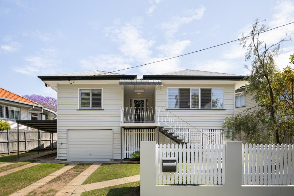 131 Laura St, Tarragindi, QLD 4121