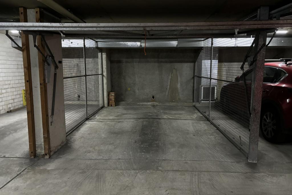 Garage Herbert St, St Leonards, NSW 2065