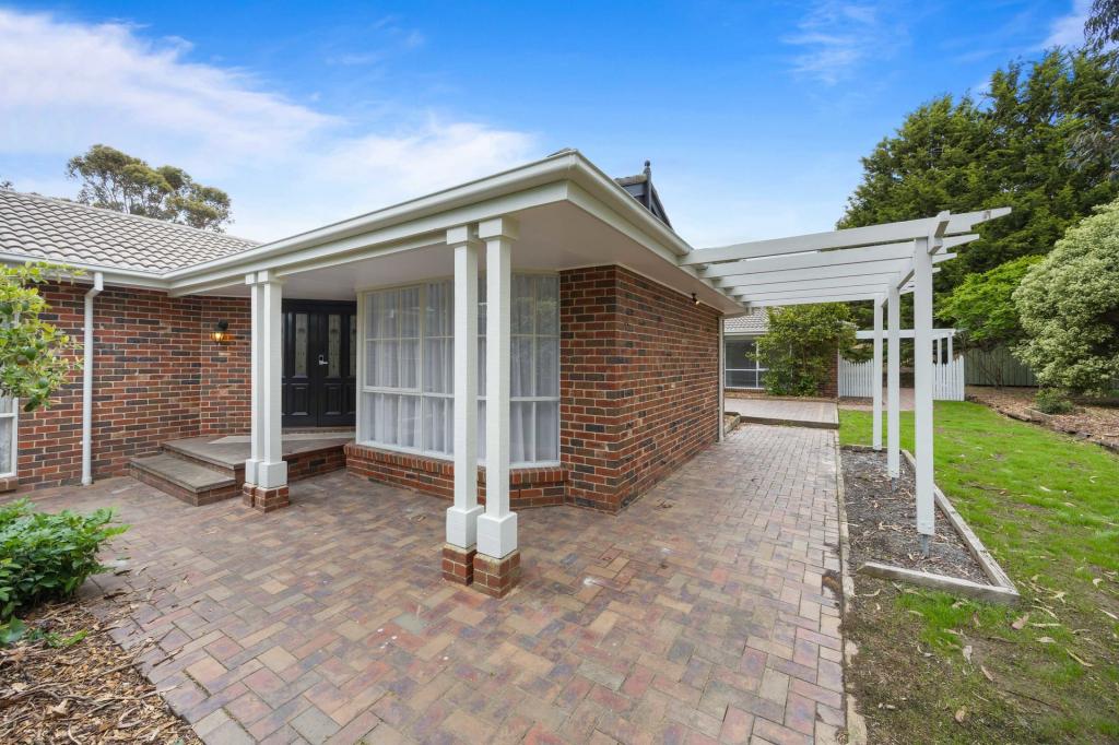 20 Crook Ct, Ballan, VIC 3342