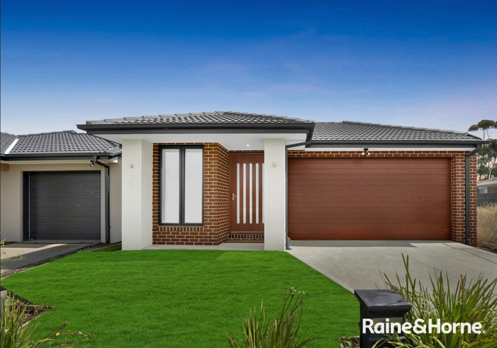 13 Makiti Cres, Harkness, VIC 3337