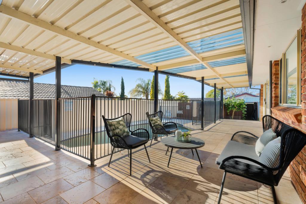 4 Saunders Pl, Raby, NSW 2566