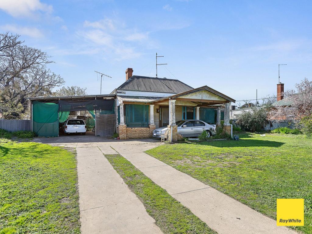 54 Dundas St, St Arnaud, VIC 3478