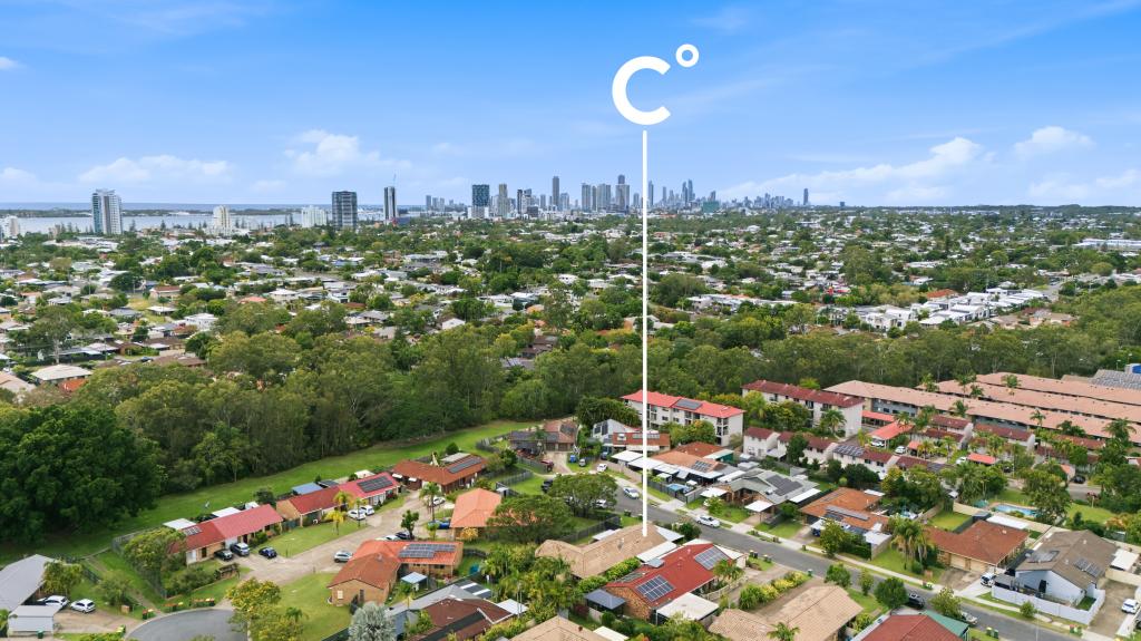 1/12 Avi Ct, Labrador, QLD 4215