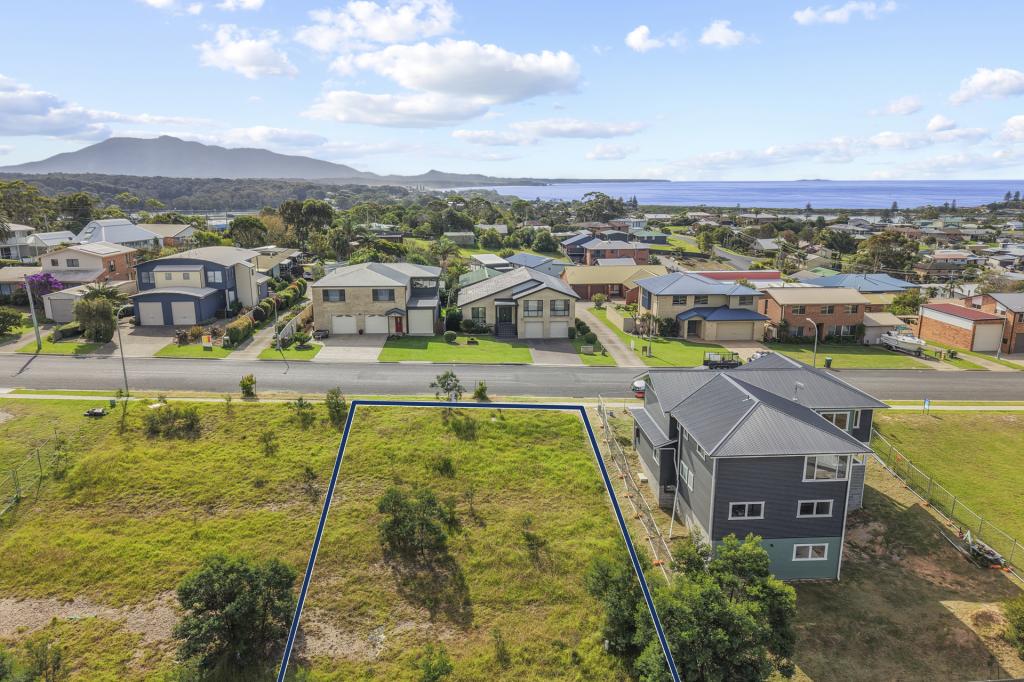 22 Parbery Ave, Bermagui, NSW 2546
