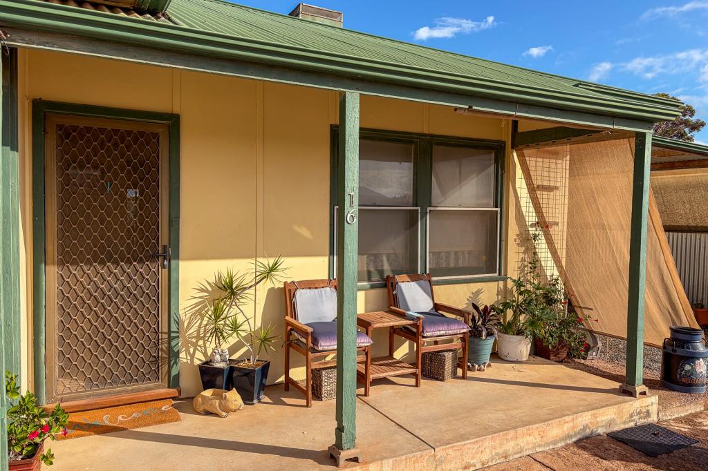 16 Wellington Rd, Cowell, SA 5602