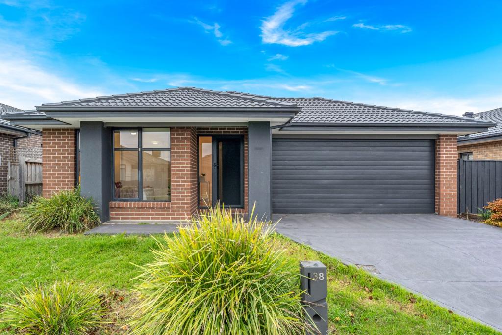 38 Cascade Dr, Beveridge, VIC 3753