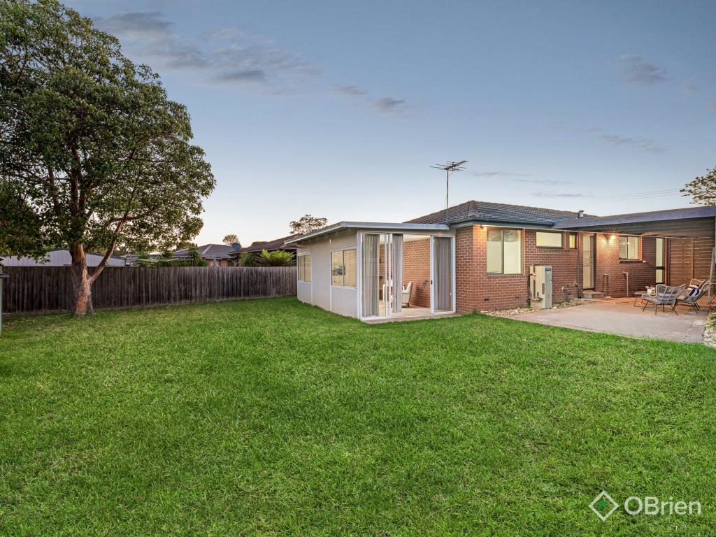 11 Richmond Ave, Carrum Downs, VIC 3201