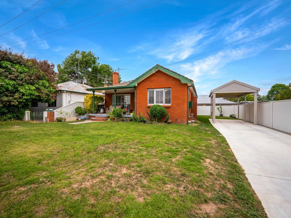 98 Peel St, Bathurst, NSW 2795