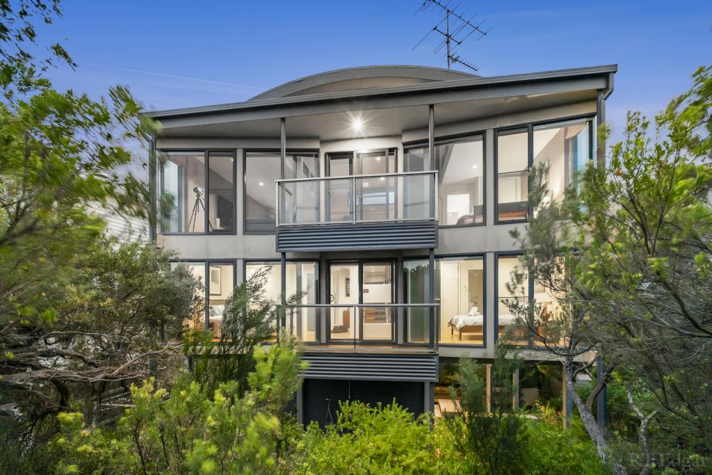 13 FRASER ST, QUEENSCLIFF, VIC 3225