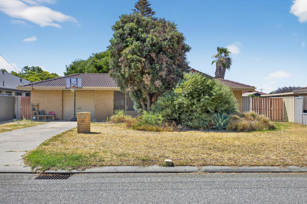 16 Conway Loop, Waikiki, WA 6169