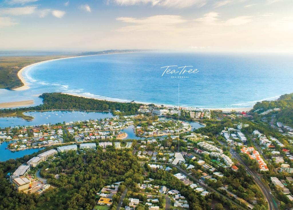 10 NATASHA AVE, NOOSA HEADS, QLD 4567