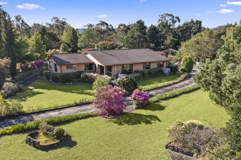 18 Old Bamarang Rd, Mundamia, NSW 2540