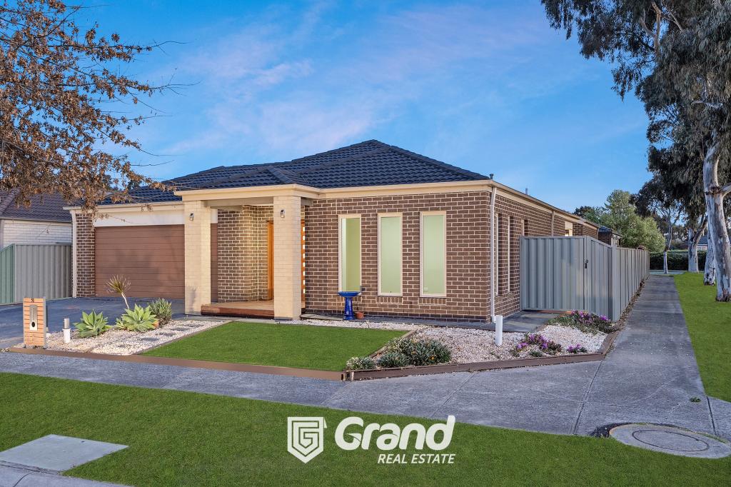 51 CHALLENGER CCT, CRANBOURNE EAST, VIC 3977