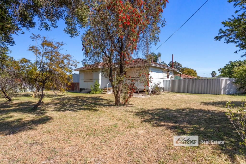 11 Bedingfeld Rd, Pinjarra, WA 6208