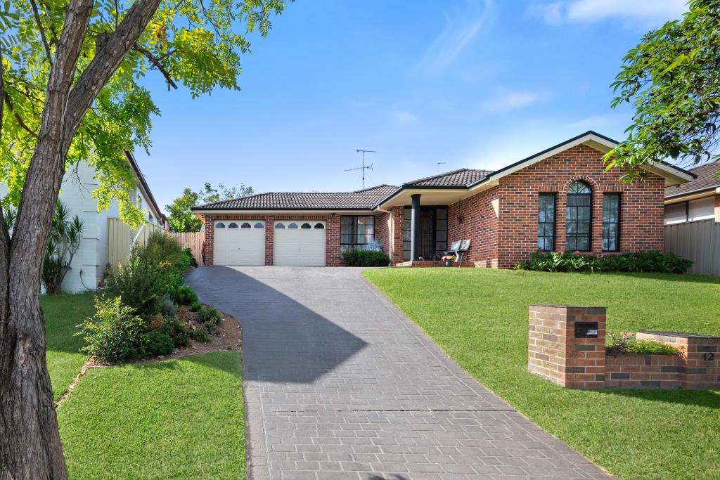 42 Kurrajong Cct, Mount Annan, NSW 2567