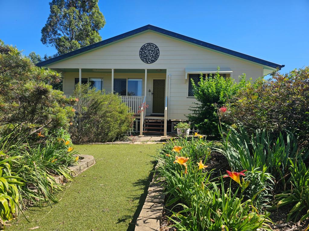 4 Samuel Ave, Crows Nest, QLD 4355