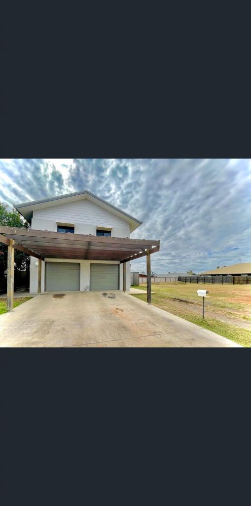 4/11 Macpherson St, Moranbah, QLD 4744